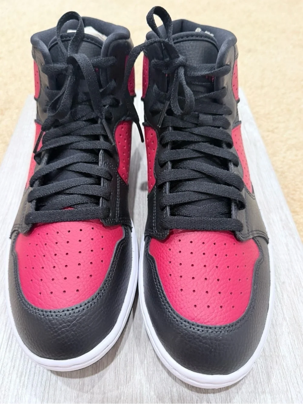 Nike Jordan acesss